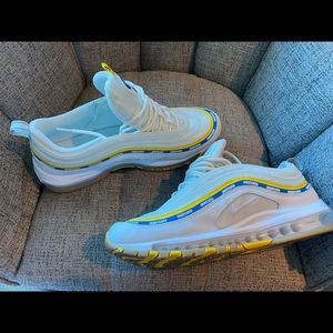 Men’s Nike air max undefeated 97 UCLA RAMS size 12